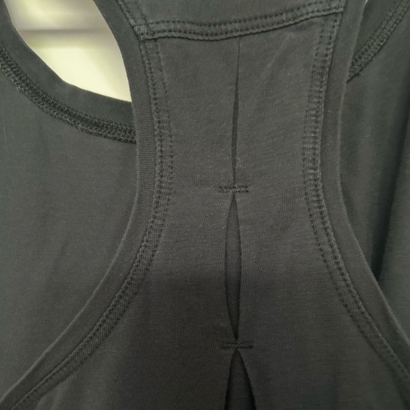 Lululemon Love Tank *Pleated in Black - Picture 4 of 9